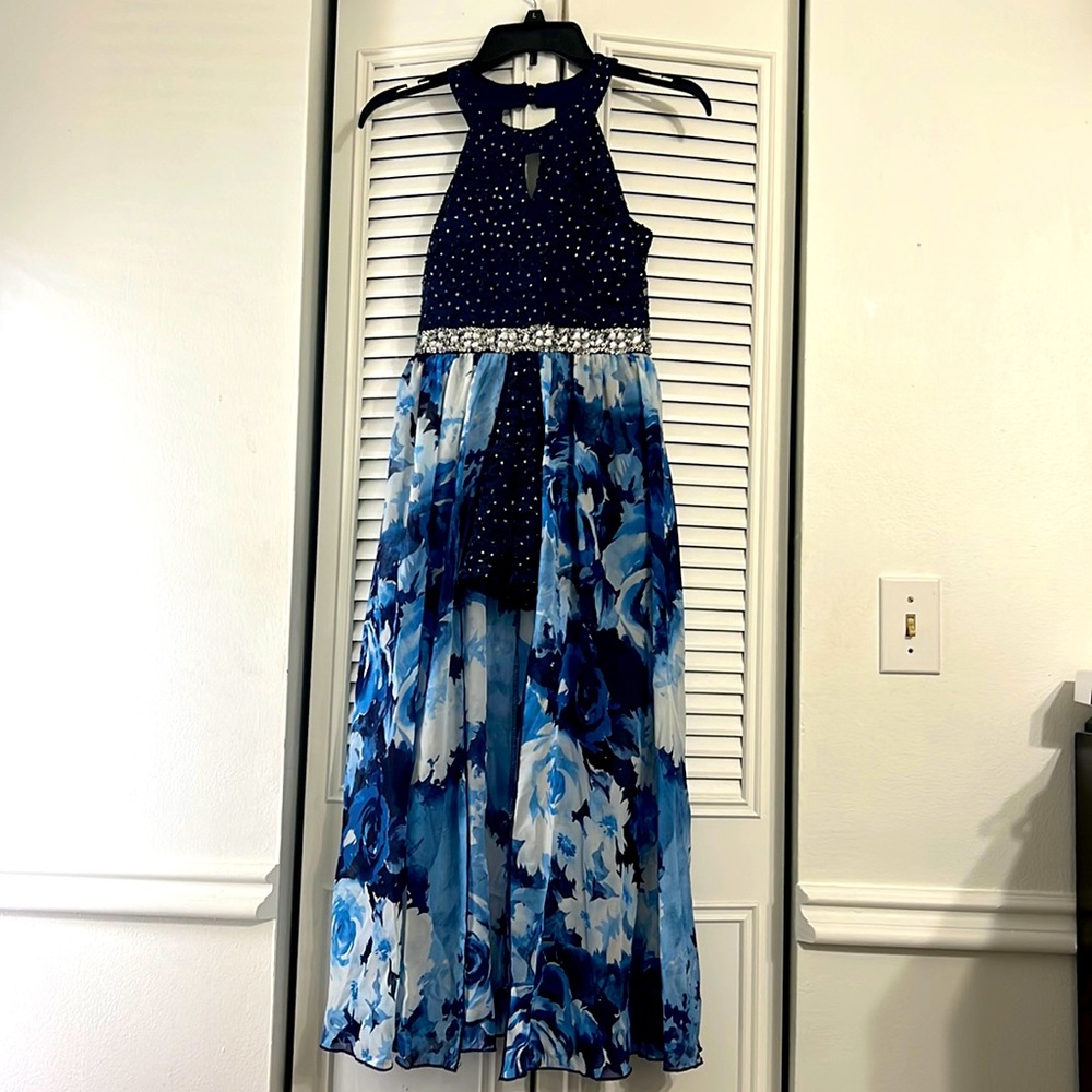 Girl’s Speechless Kids from Macy’s Sparkle floral dress with lace shorts size 12